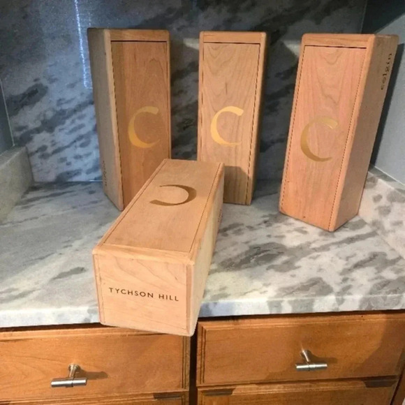 Wooden Boxes with Gold Crescent Moon Design - Picture 3 of 4